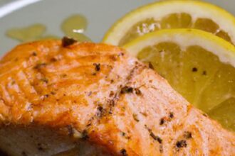 Zesty Grilled Salmon with Lemon: A Flavorful Delight